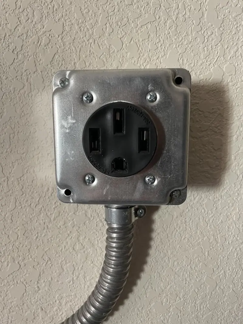 NEMA 14-50 outlet installed for Smart Home Electrical in Maryland Heights